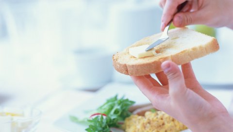 Хлеб, масло, еда, руки