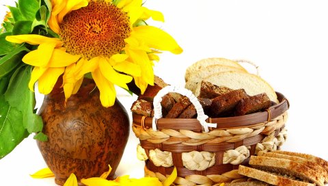 Корзина, хлеб, песня, кувшин, подсолнухи
