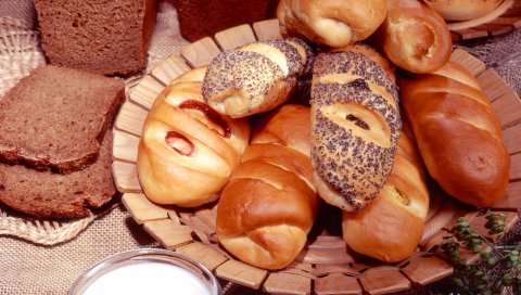 Хлеб, мак, молоко