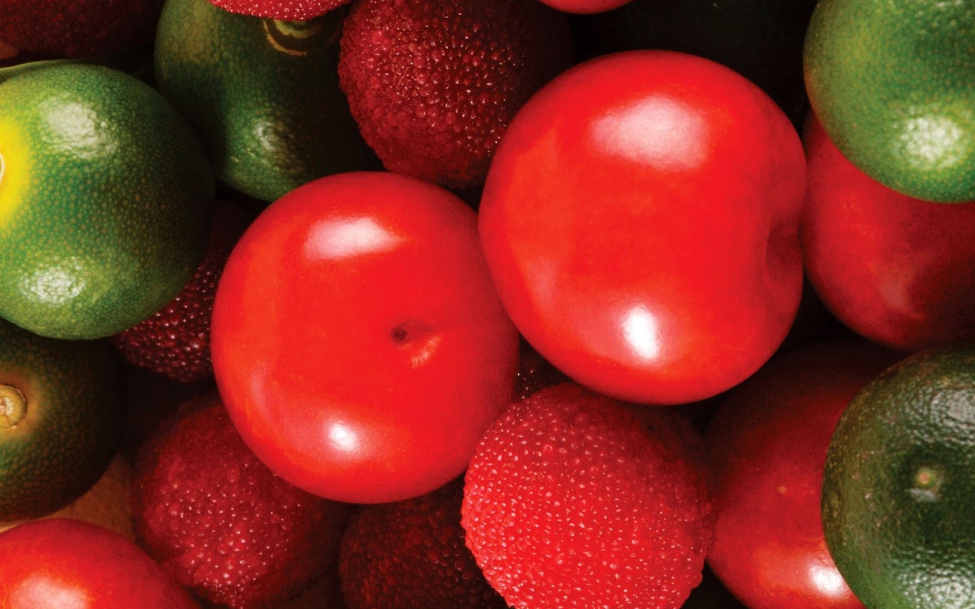 Red vegetable. Красные фрукты. Фрукты красного цвета. Красно зеленый фрукт. Красные овощи и фрукты.