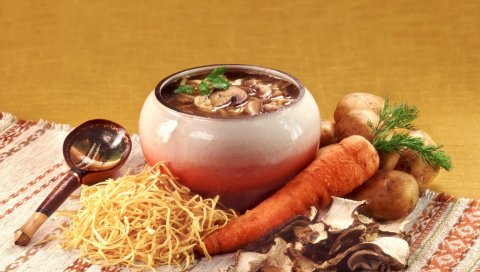 Лапша, суп, морковь, грибы