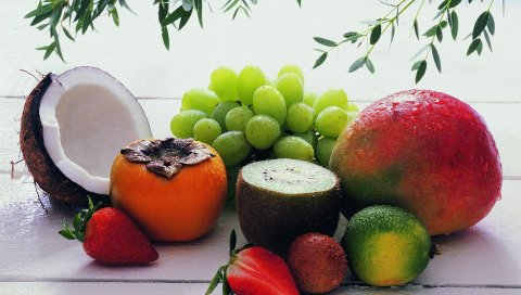 продукты питания, фрукты, кокос, клубника, киви, виноград, хурма, вкусная