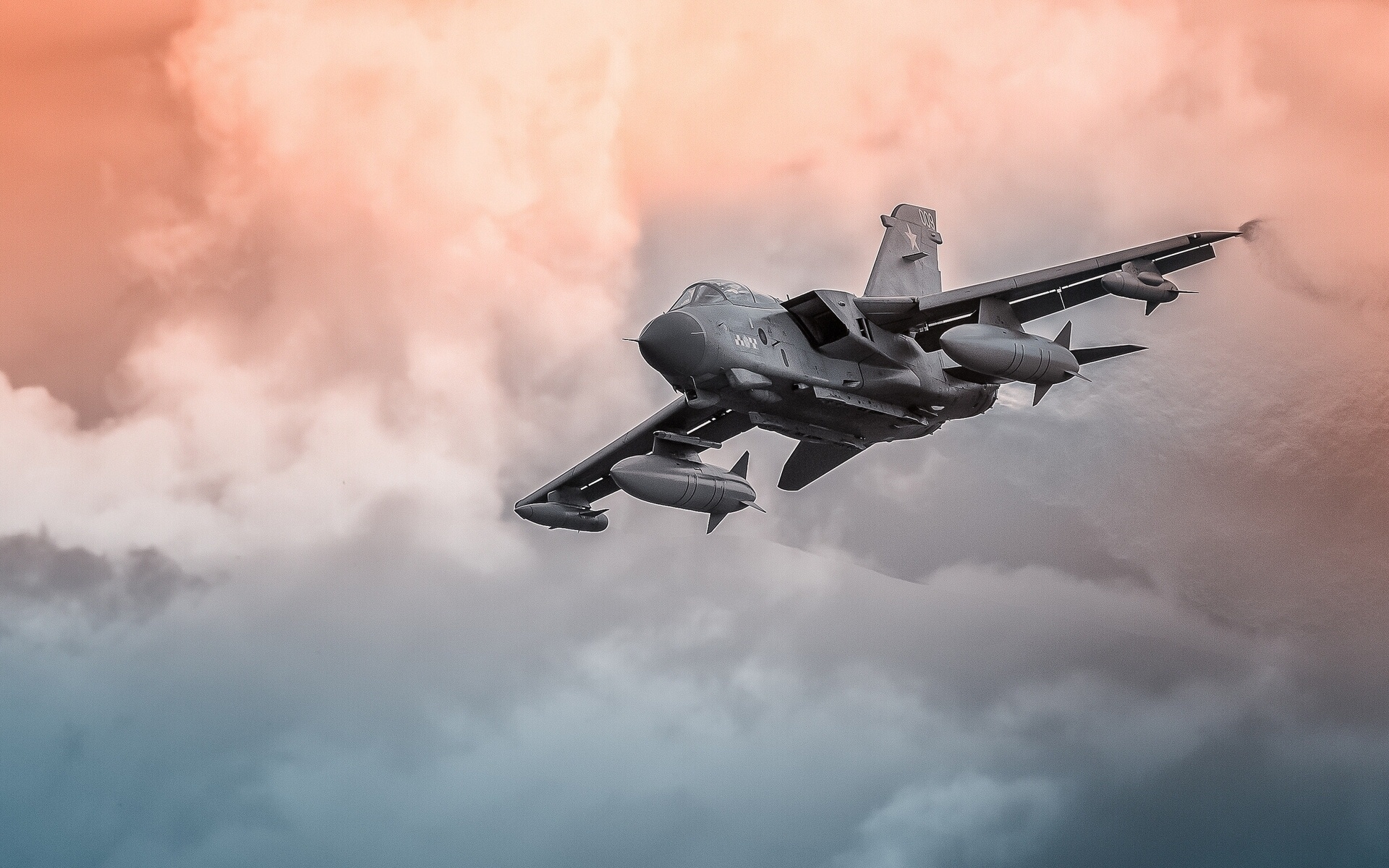 Картинки торнадо Gr4, Panavia Tornado, истребитель, бомбардировщик, перехватчик реактивных фото и обои на рабочий стол