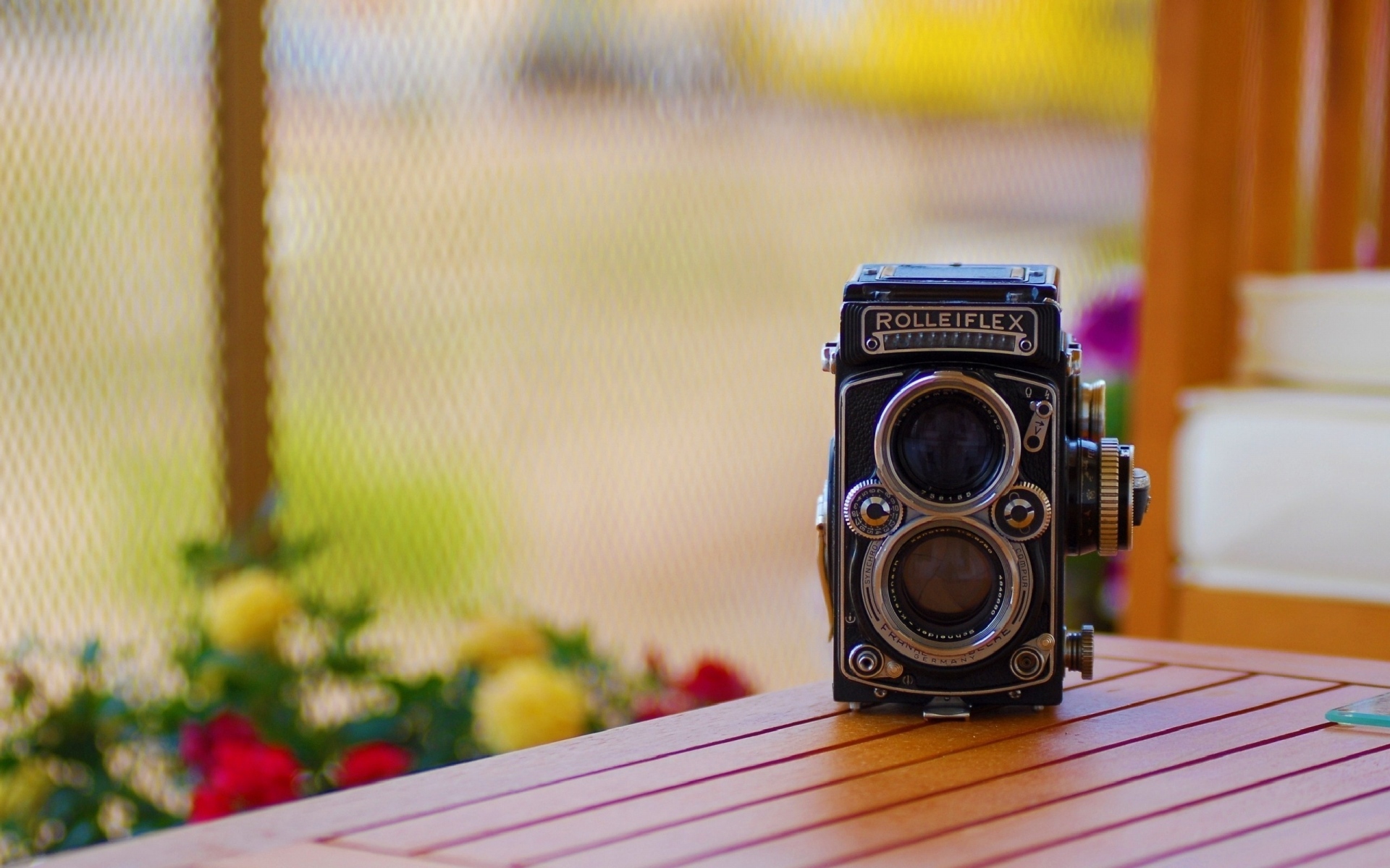 Картинки Rolleiflex, стол, камера фото и обои на рабочий стол