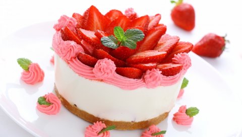 Торт, сливки, клубника, ягоды