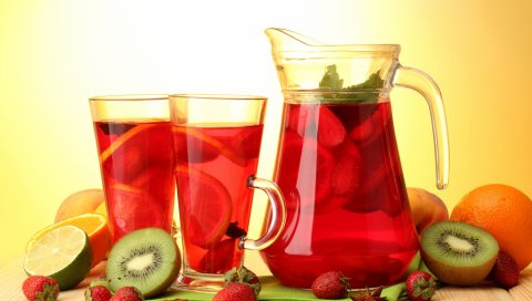 Фрукты, сок, графин, очки