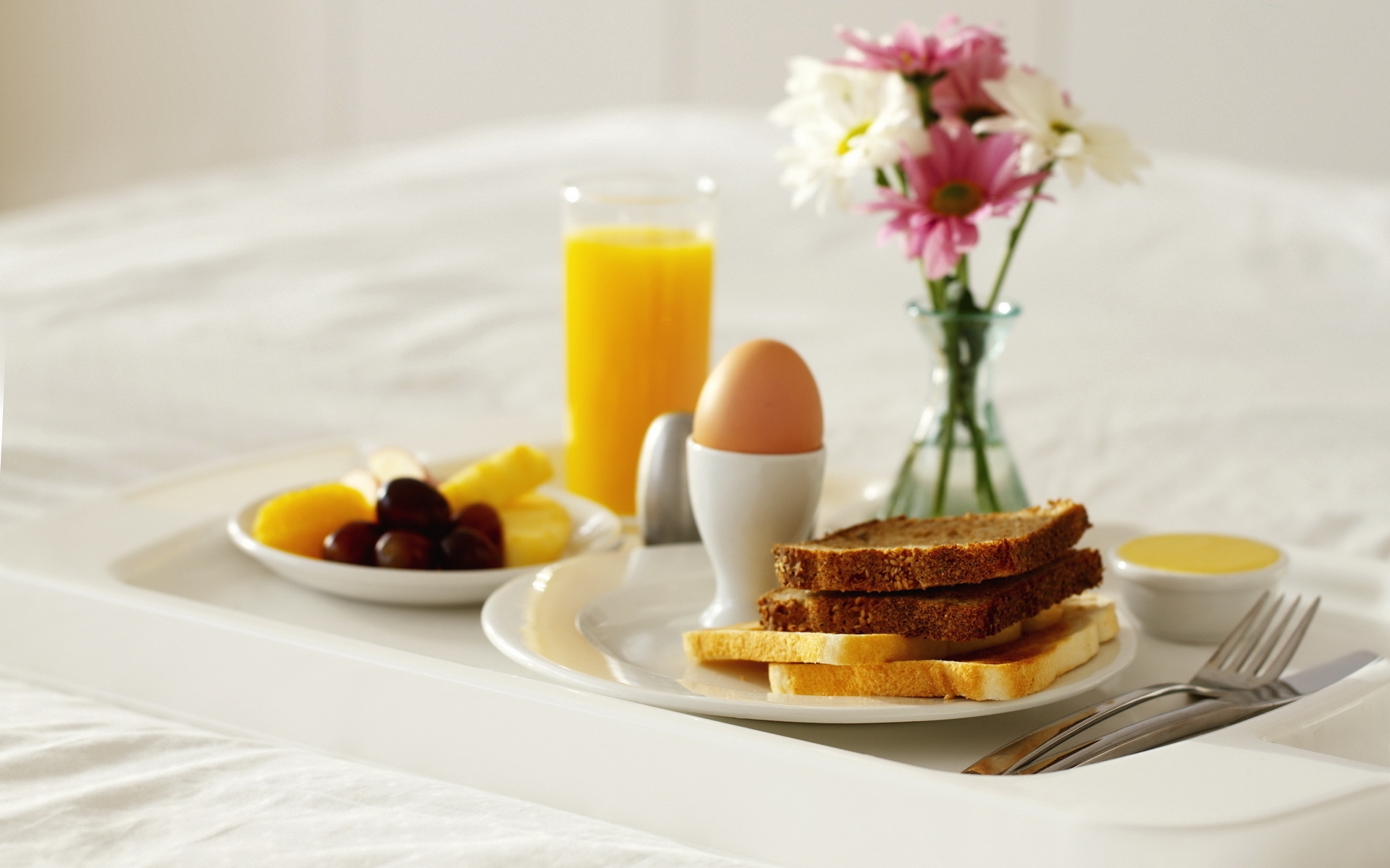 Картинки Завтрак, красивый, еда, яйца, бутерброды фото и обои на рабочий стол