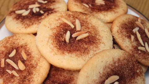 Сырные пирожные, печенье, выпечка