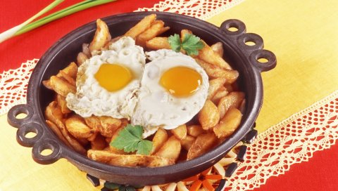 Омлет, картофель, ужин