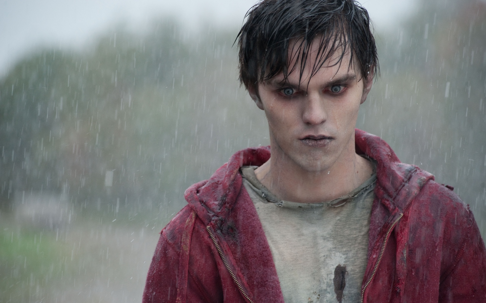 Картинки Nicholas hoult, смотреть, фильм, актер, макияж, дождь фото и обои на рабочий стол