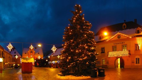 Рождественская елка, гирлянда, улица, ночь