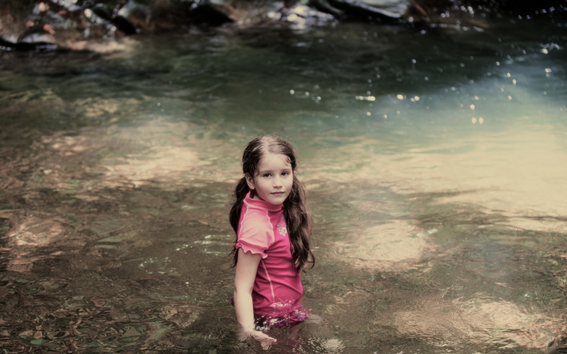 Девочка река