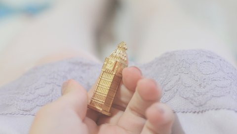 Сувенир, крылья, рука, статуя