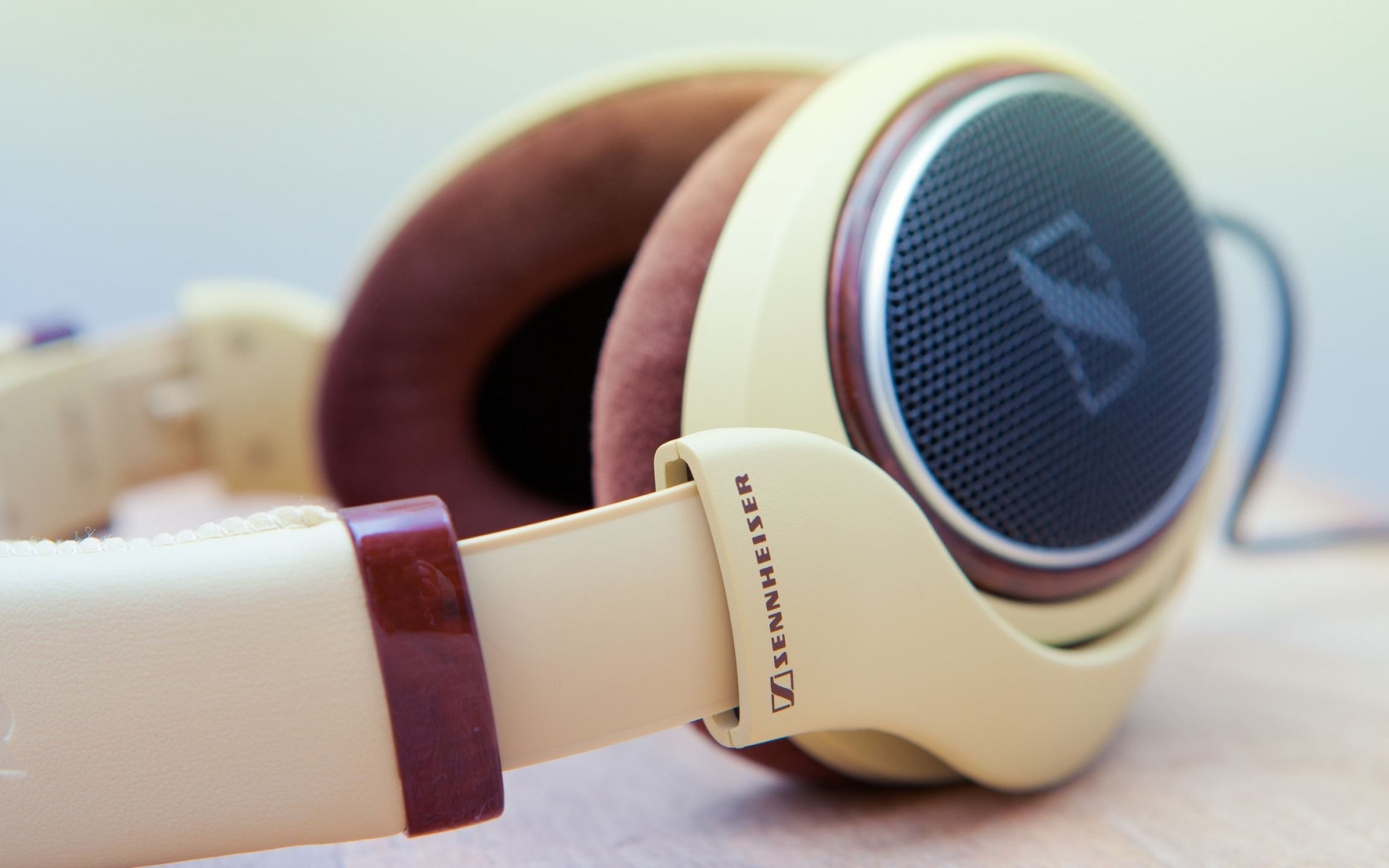 Картинки Sennheiser hd598, наушники, музыка, дизайн фото и обои на рабочий стол