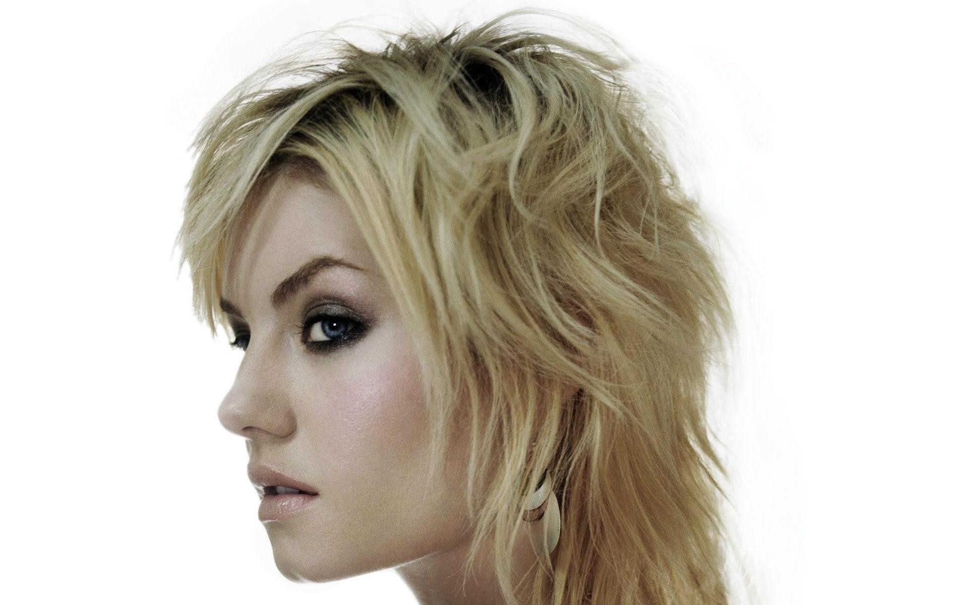 Картинки Elisha cuthbert, блондинка, прическа, глаза, профиль фото и обои на рабочий стол