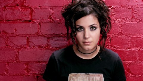 Katie melua, брюнетка, знаменитость, украшения, стена