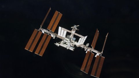Iss, открытое пространство, солнечные панели