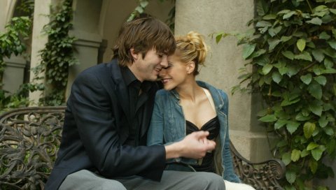 Пепельница kutcher, brittany murphy, пара, обнять, деревья, скамейка