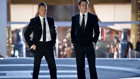 Chris pine, tom hardy, актеры, ситуация, смокинг, мужчины