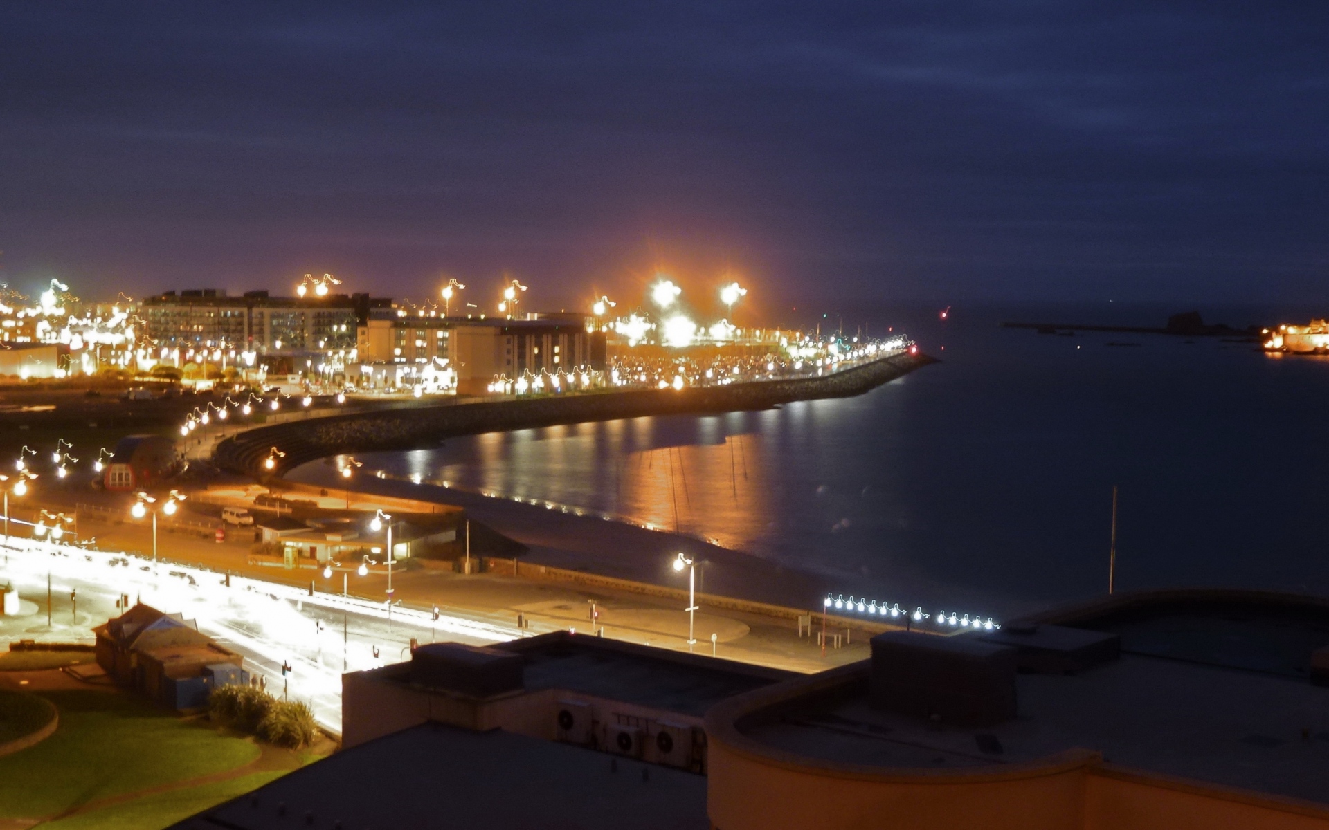 Картинки St helier, ночь, мост, здание фото и обои на рабочий стол