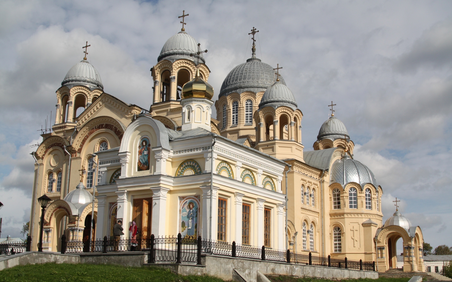 Картинки Верхотурье, крест, собор, церковь, Св.Николас, архитектура, купол, картины, рисунки фото и обои на рабочий стол