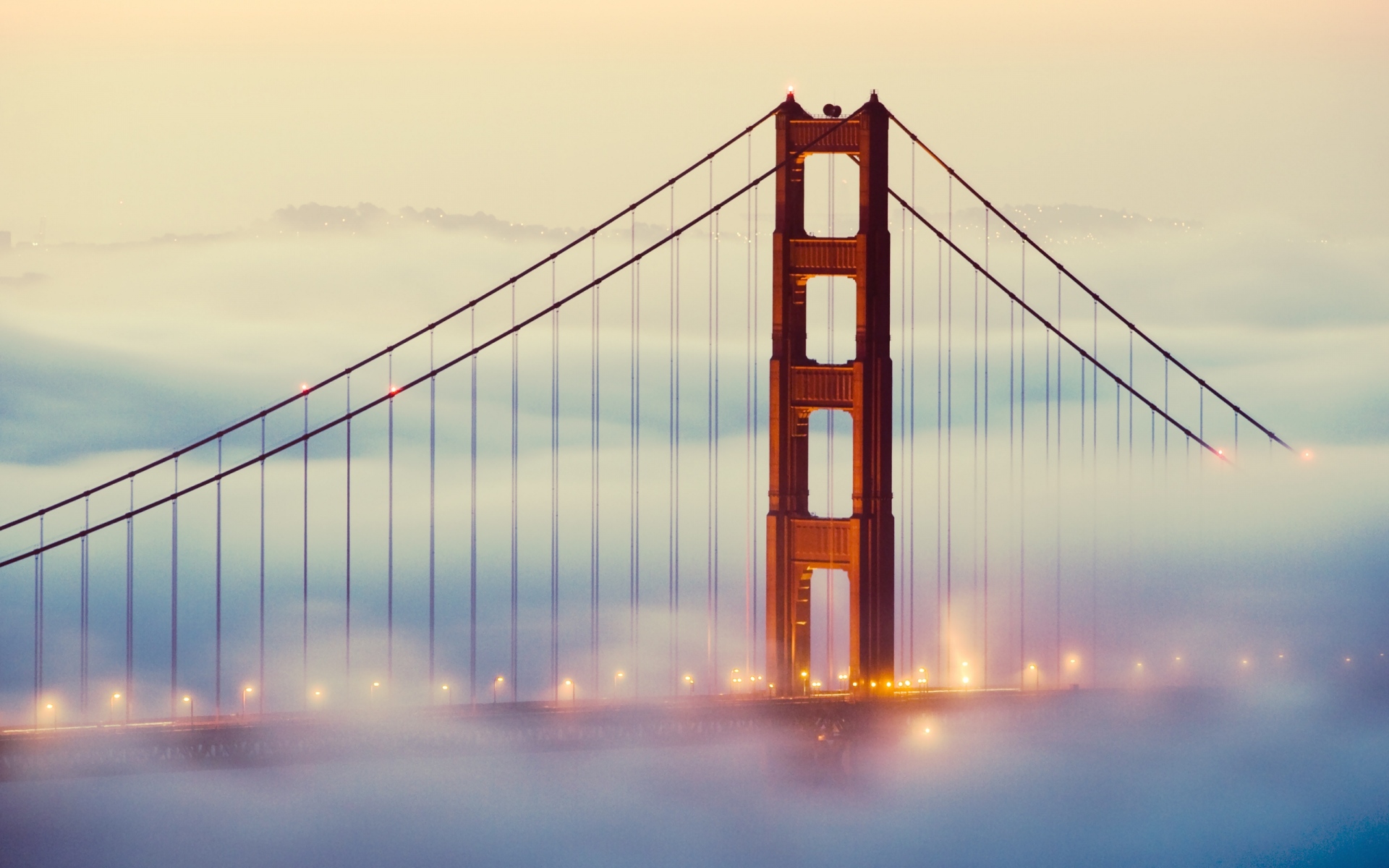 Картинки Сан-Франциско, туман, мост, строительство фото и обои на рабочий стол