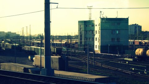 Москва, железная дорога, заводы, автомобили, рельсы