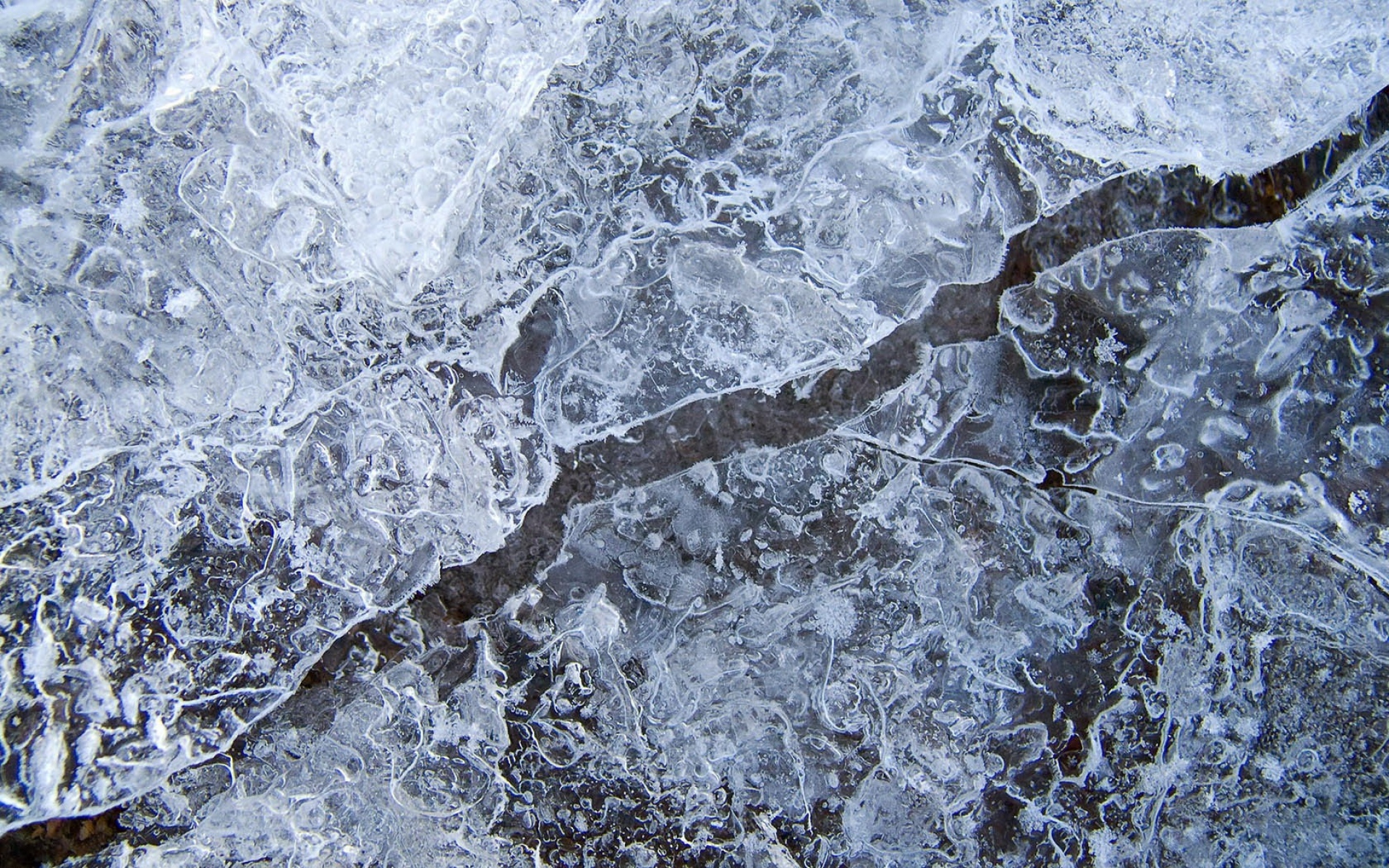 Трещины воды. Текстура льда. Лед трескается. Треснутый лед. Фактура льда.