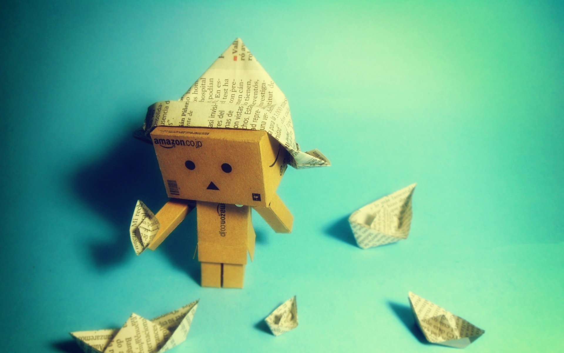 Картинки Danboard, картонный робот, бумага, лодки фото и обои на рабочий стол