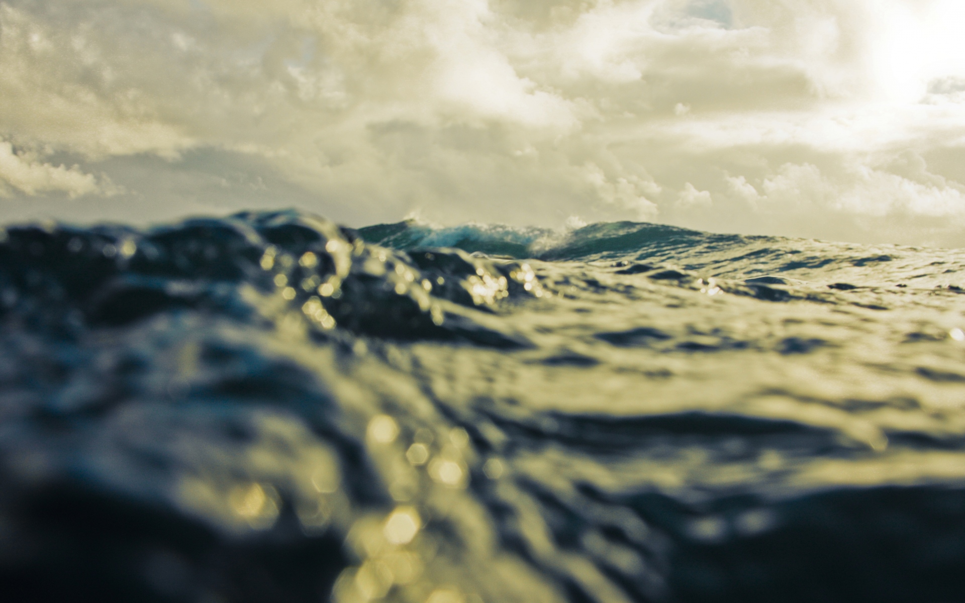 Картинки Вода, море, темно-синий, небо, поверхность, макро, отражение фото и обои на рабочий стол