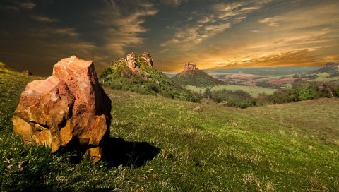 Камень, поле, трава, зеленый