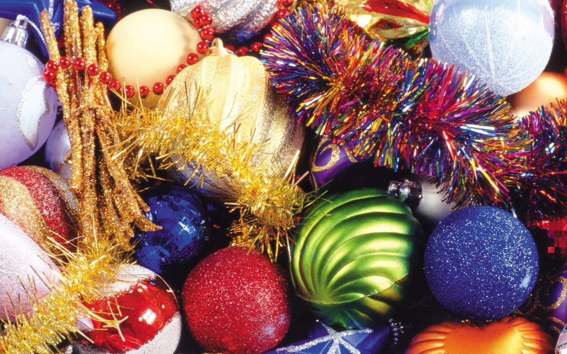 Картинки новогодние украшения, воздушные шары, красочные, блестки, блестки, атрибуты фото и обои на рабочий стол