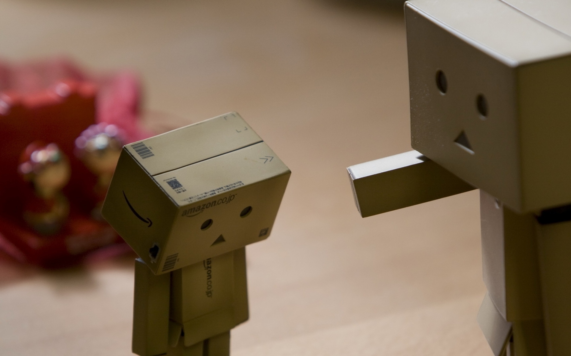 Картинки Danboard, коробки, роботы, пар, наказание, вина, агрессия фото и обои на рабочий стол