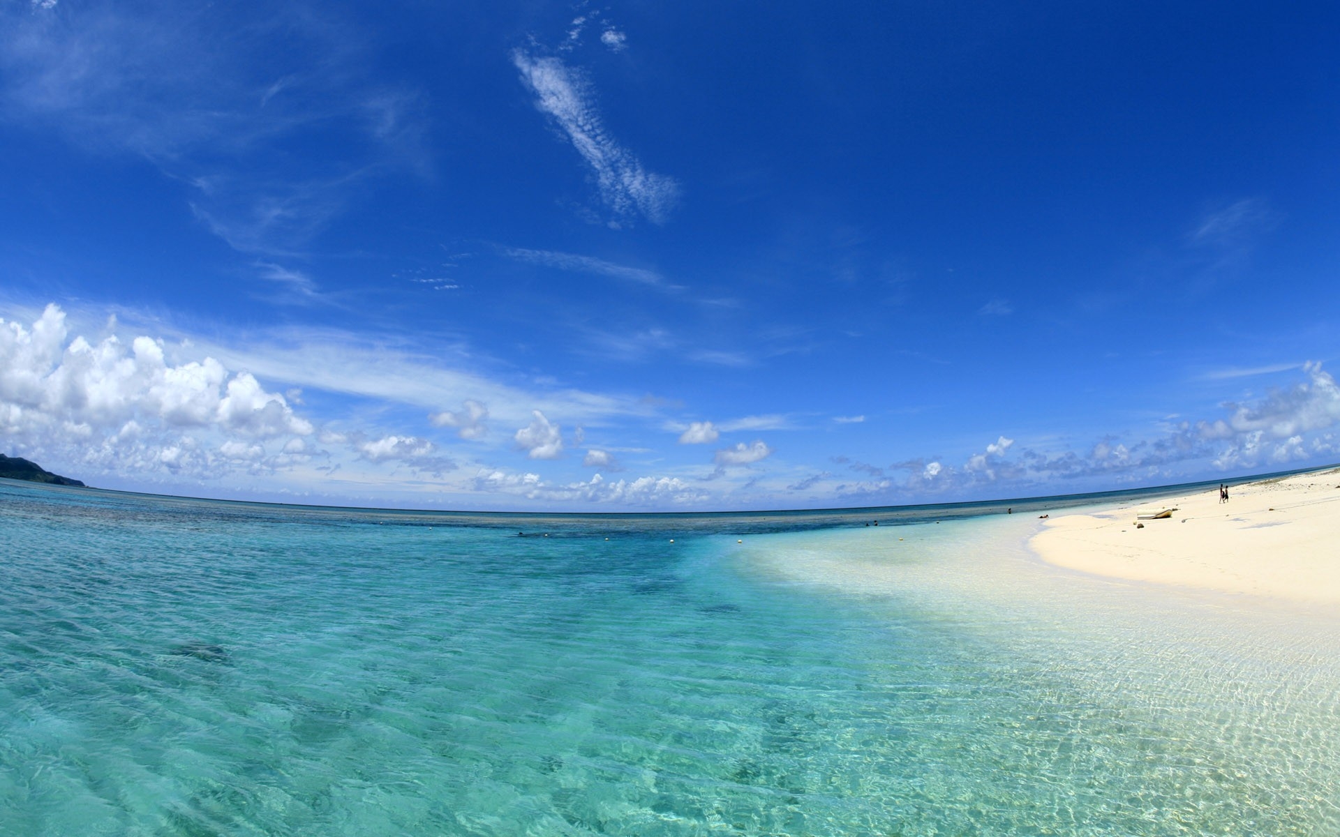 Картинки пляж, песок, залив, голубая вода, горизонт фото и обои на рабочий стол