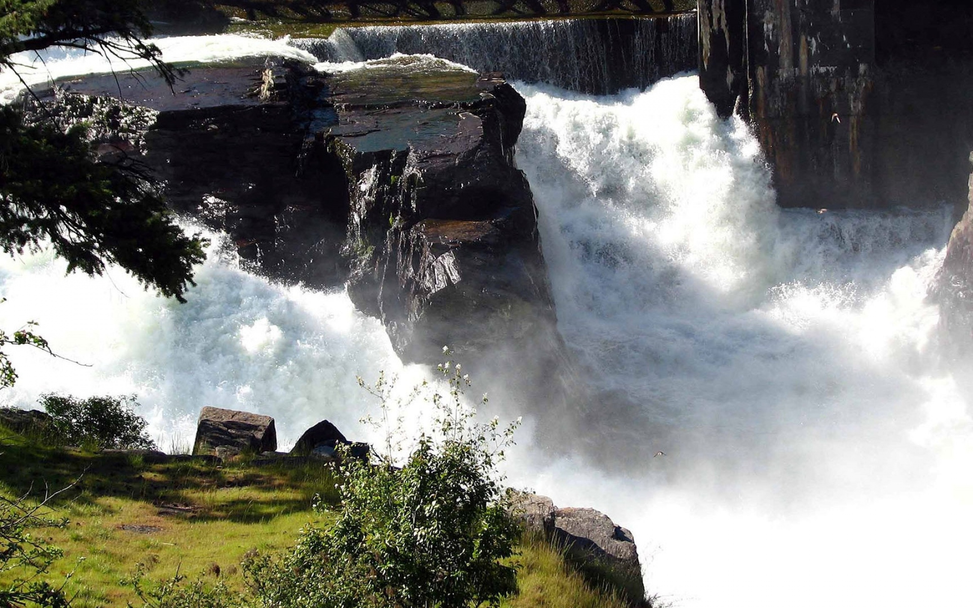 Картинки Водопад, ручей, пена, скалы фото и обои на рабочий стол