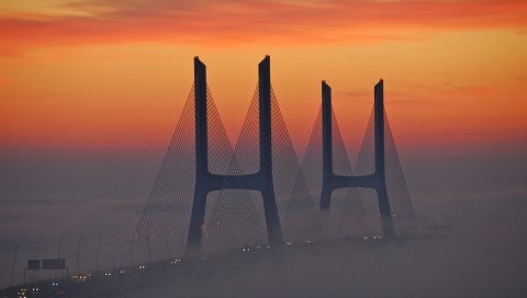 Мост, туман, свет, небо