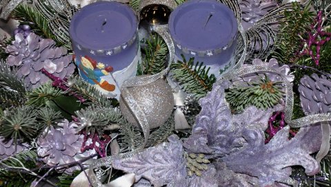 Рождественские игрушки, шарики, конусы, свечи, иголки, украшения, праздник, рождество