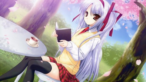 11 глаз, девушка, книга, чашка, стол