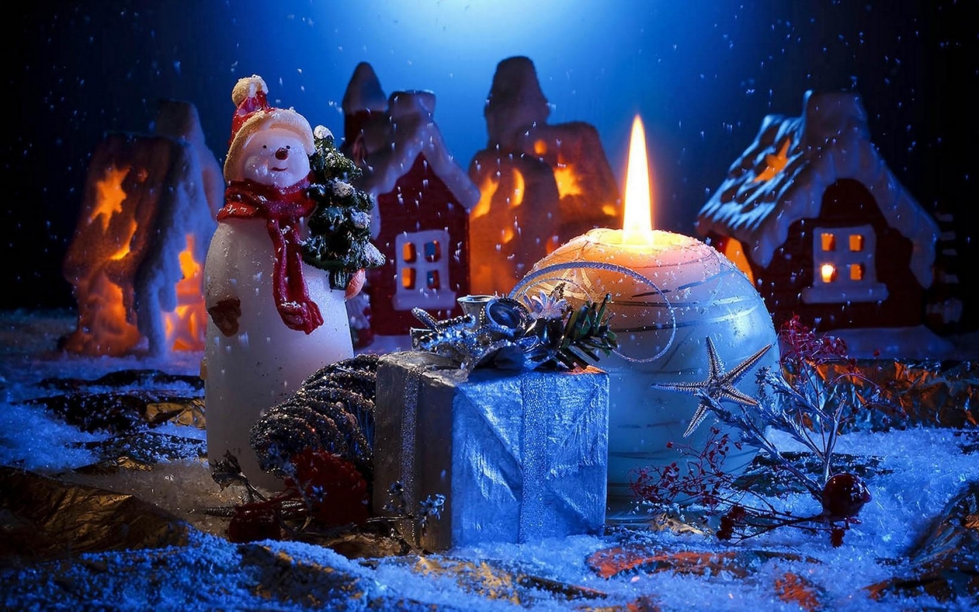 Картинки Свеча, снеговик, подарок, дом, праздник, новый год, рождество фото и обои на рабочий стол