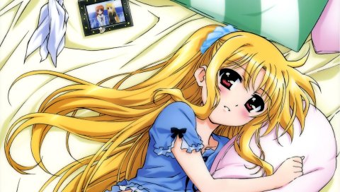Mahou shoujo лирическая nanoha, девушка, блондинка, кровать, фото