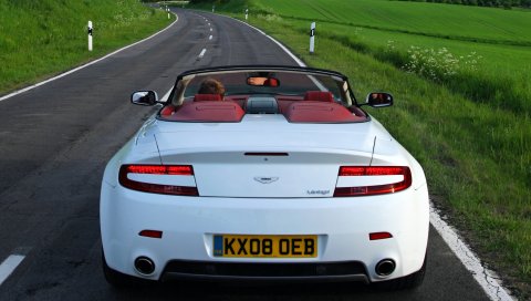 Aston martin, v8, vantage, 2008, белый, вид сзади, стиль, природа