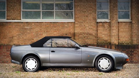 Aston martin, v8, volante, 1988, серый, вид сбоку, автомобили, здание