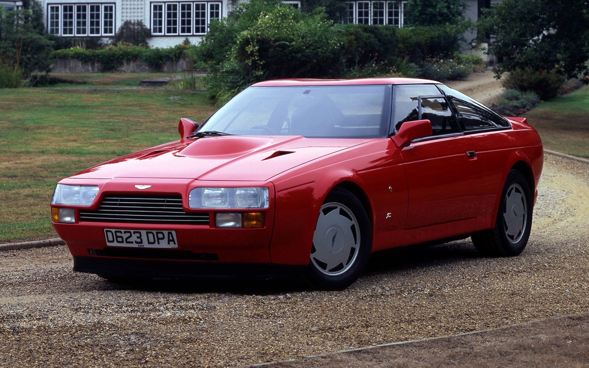 Картинки Aston martin, v8, vantage, 1986, красный, вид спереди, авто, домашний фото и обои на рабочий стол