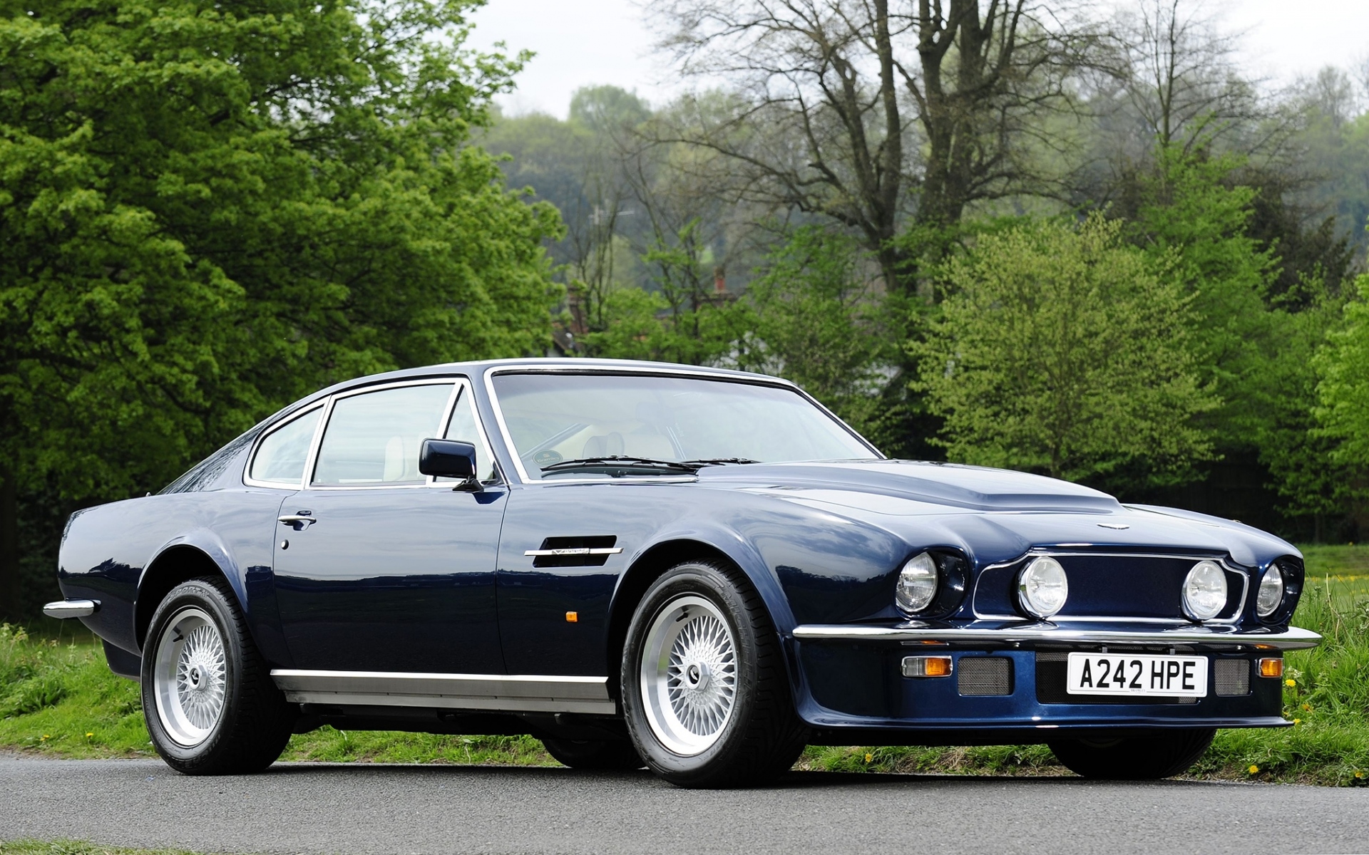 Картинки Aston martin, v8, vantage, 1977, синий, вид сбоку, ретро, ??авто фото и обои на рабочий стол