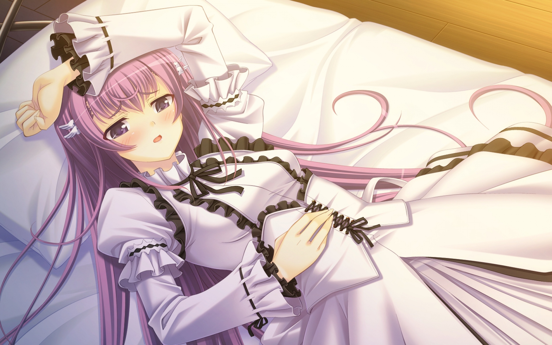 Картинки Тенши не хане wo fumanaide, девушка, платье, кровать, усталость фото и обои на рабочий стол