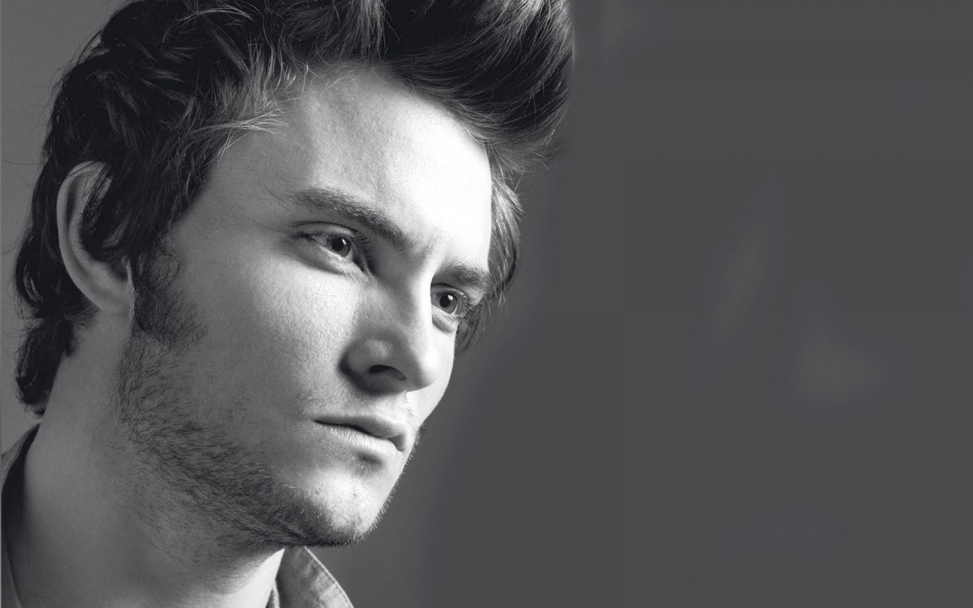 Картинки Shiloh fernandez, актер, знаменитость, черный белый, борода, портрет фото и обои на рабочий стол