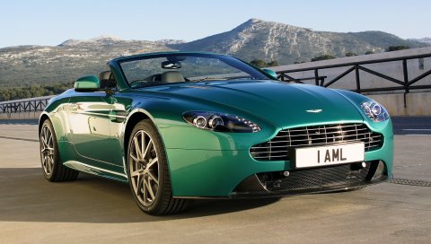 Aston martin, v8, vantage, 2011, зеленый, вид спереди, стиль, гора