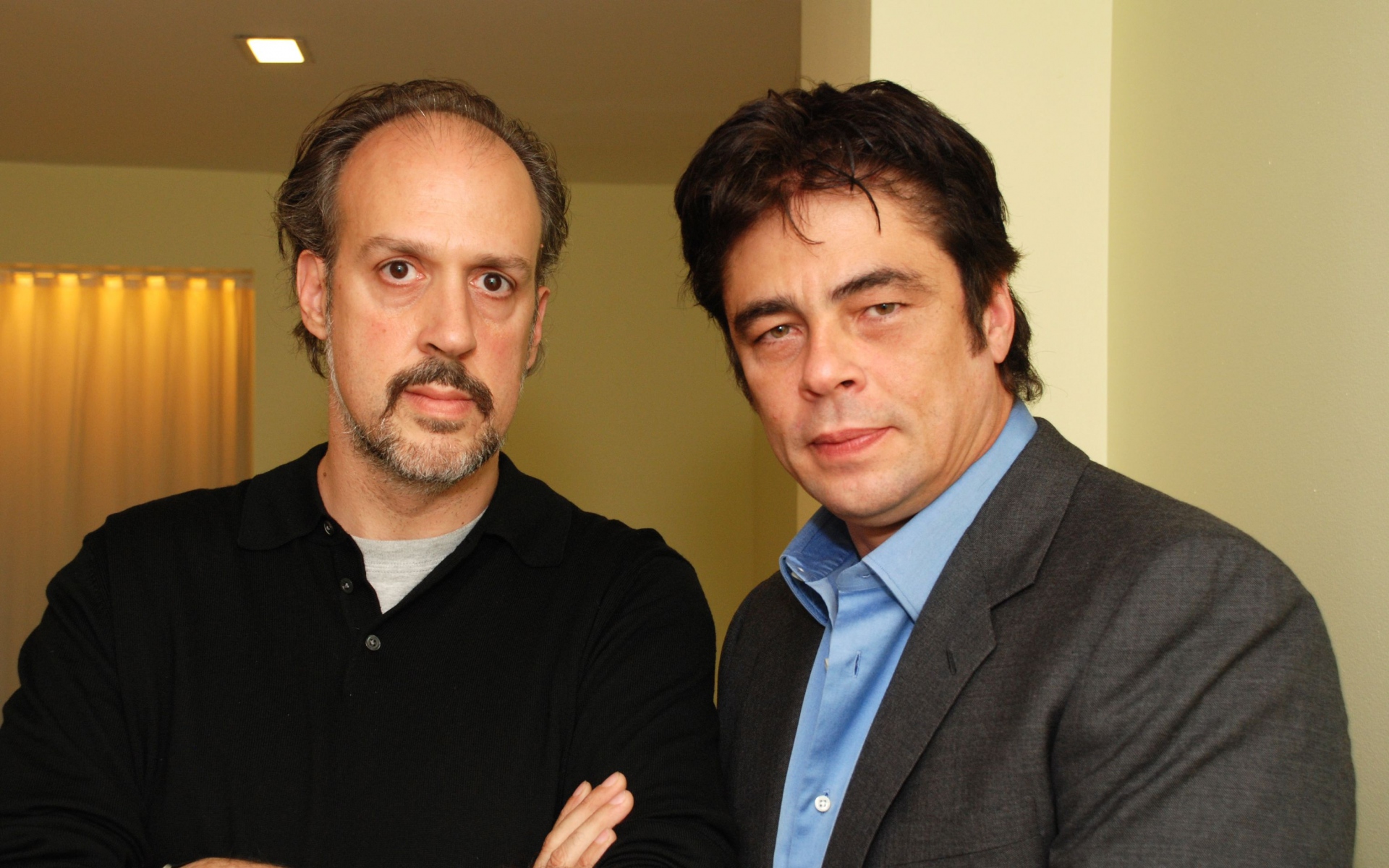 Картинки Kent jones, benicio del toro, мужчины, знаменитости, волосы фото и обои на рабочий стол
