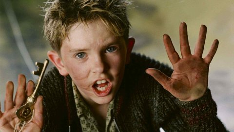 Freddie highmore, знаменитость, ключ, молодой, руки, загрязнения