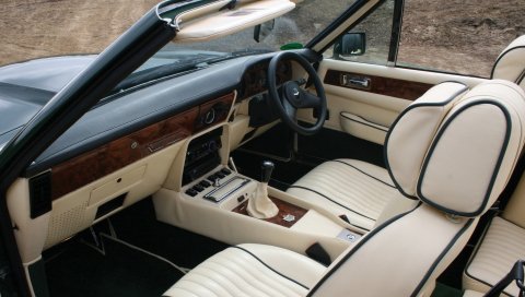 Aston martin, v8, vantage, 1987, бежевый, салон салон, руль